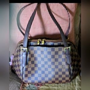 Authentic, Louis Vuitton Damier Ebene Bellem MM date code AR0095